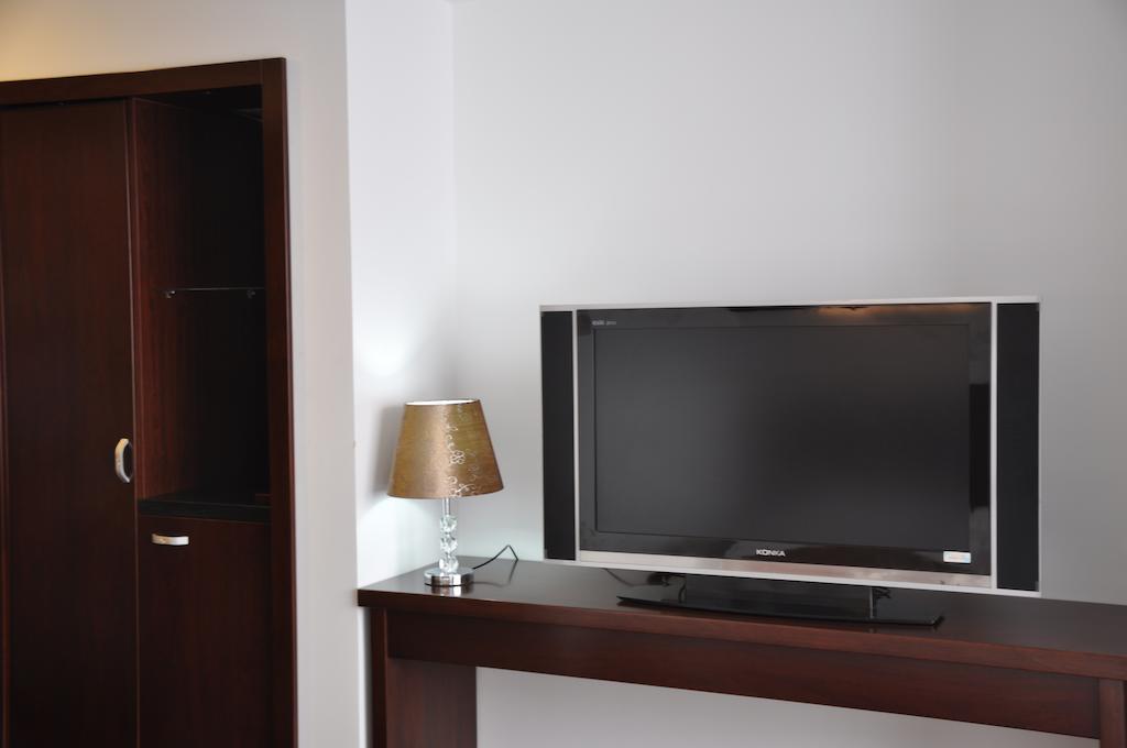 Gan Jin Hotel Τιαντζίν Δωμάτιο φωτογραφία